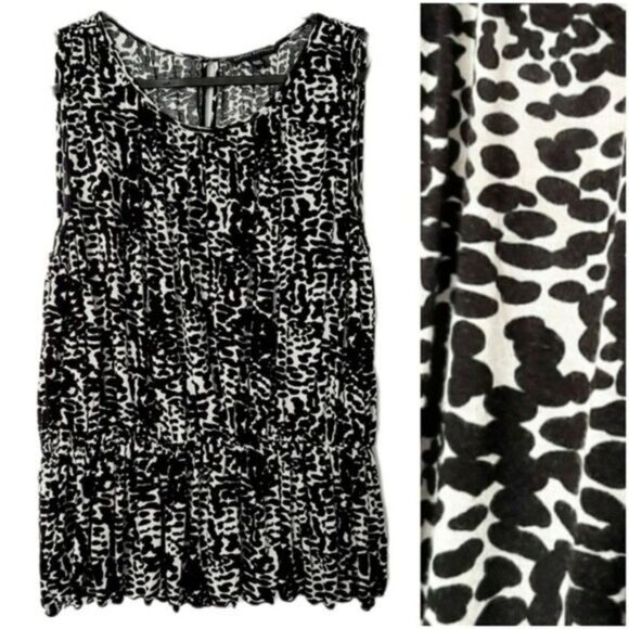 BANANA REPUBLIC Peplum Sleeveless Top B&W Watercolor Dot Print Sz M - Picture 1 of 10